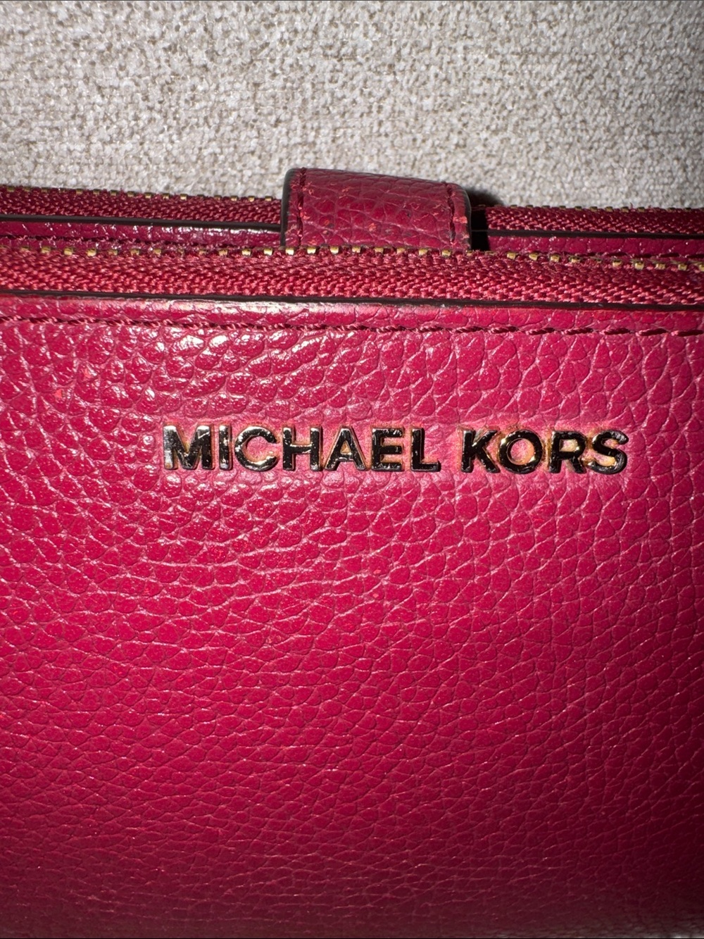 Michael Kors Raspberry Red Pebbled Leather Large Bifold Wristlet - Picture 2 of 14